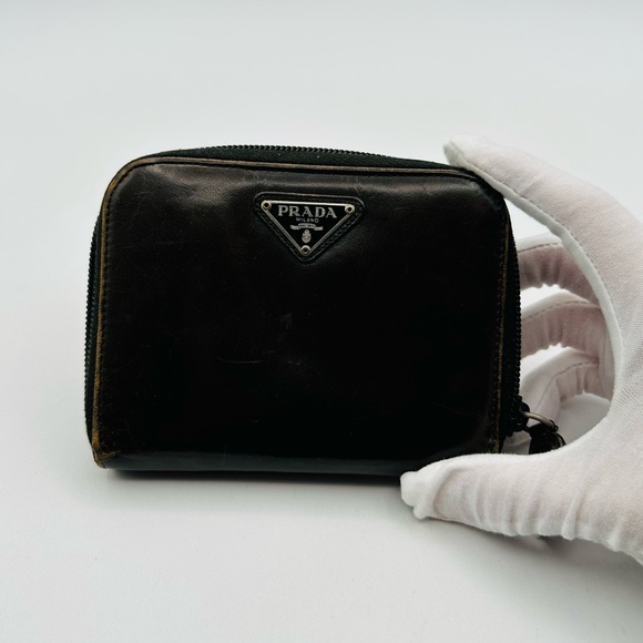 Prada Black Leather Wallet - Picture 1 of 11